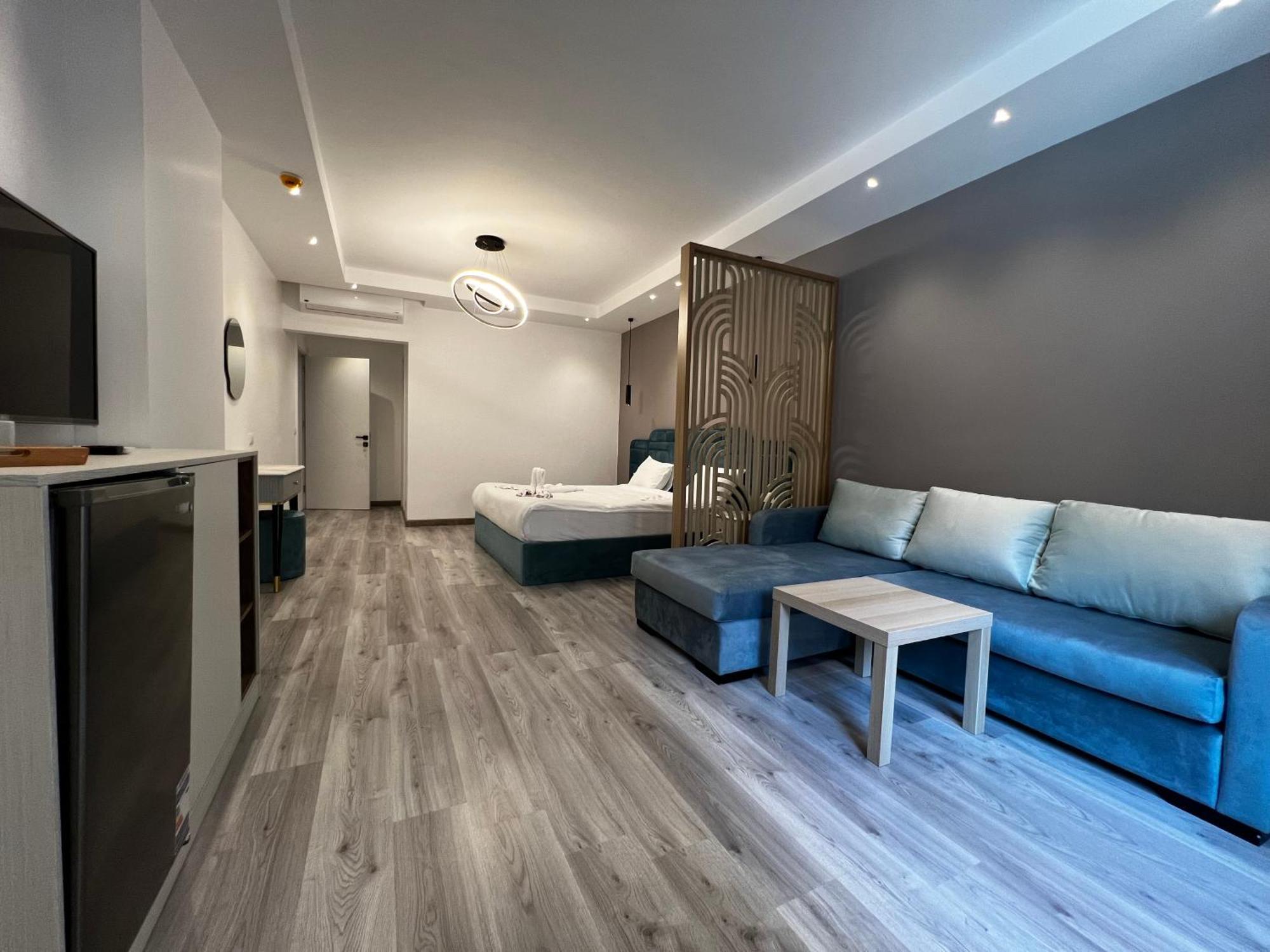 Onyx Pyramids Boutique Hotel Al Kawm al Akhdar Exterior photo