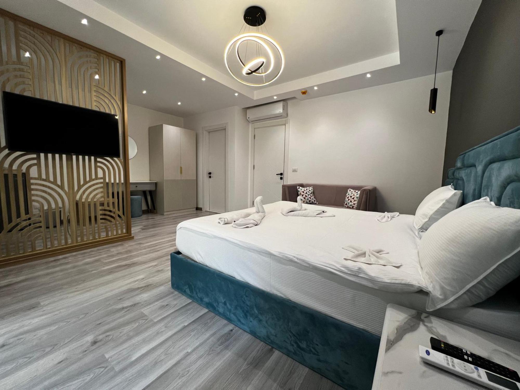 Onyx Pyramids Boutique Hotel Al Kawm al Akhdar Exterior photo