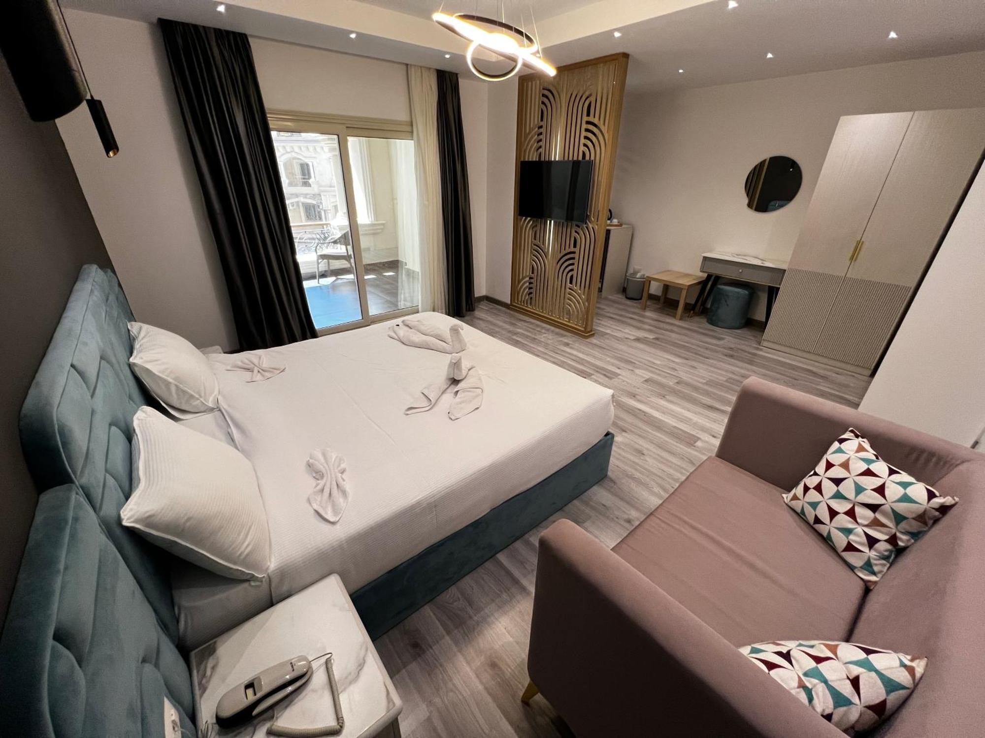 Onyx Pyramids Boutique Hotel Al Kawm al Akhdar Exterior photo
