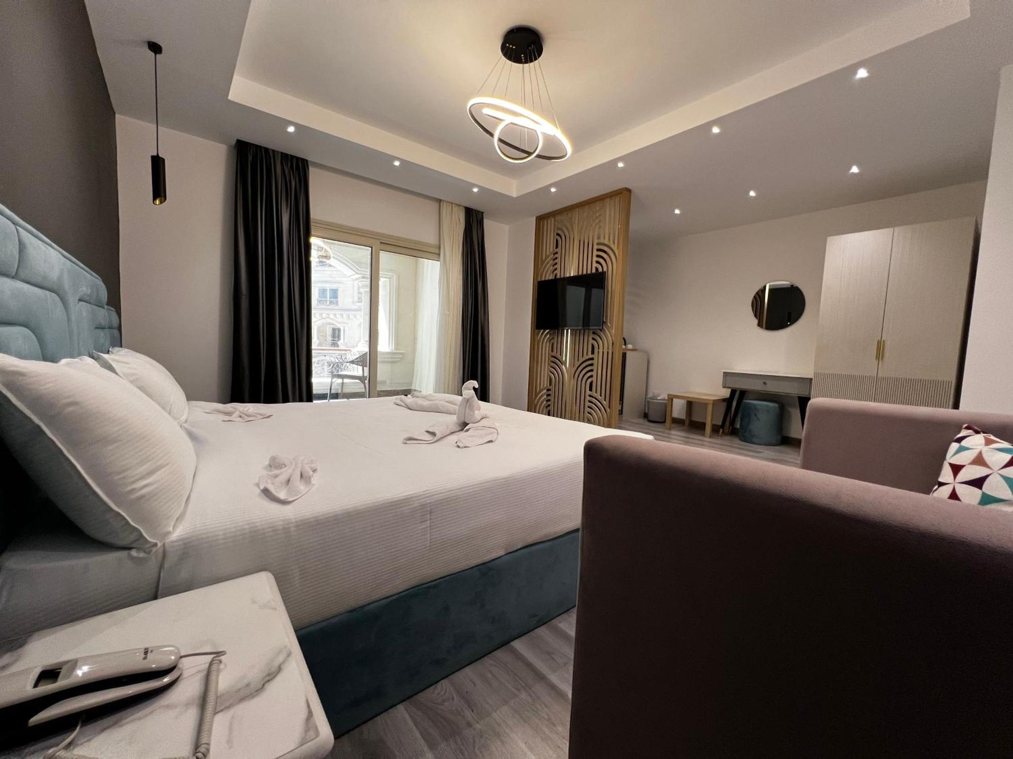 Onyx Pyramids Boutique Hotel Al Kawm al Akhdar Exterior photo