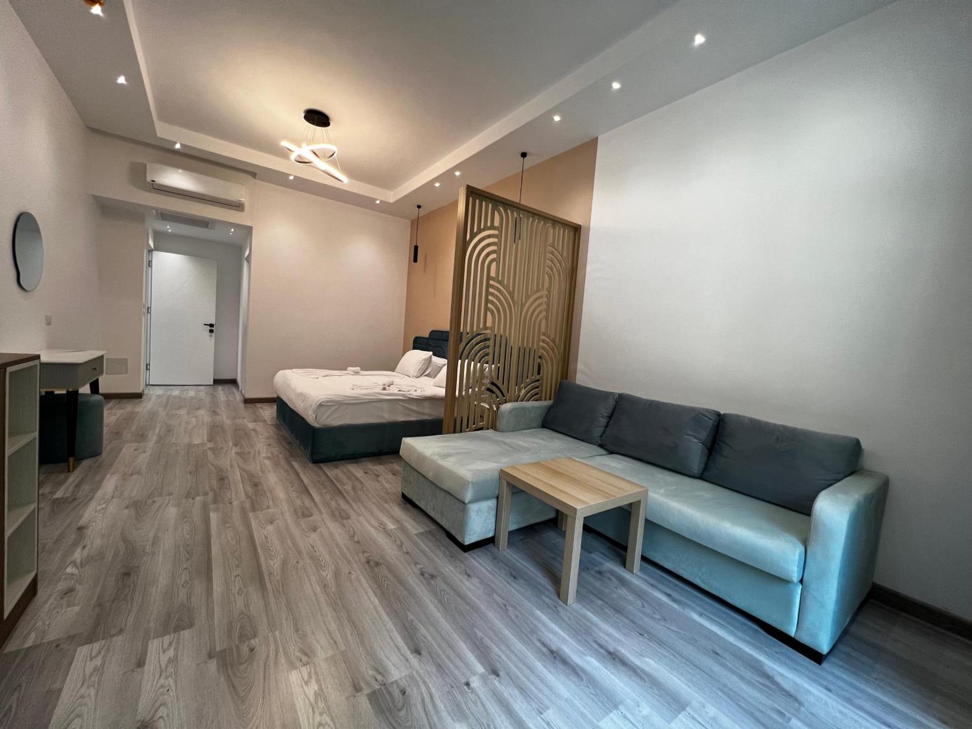 Onyx Pyramids Boutique Hotel Al Kawm al Akhdar Exterior photo