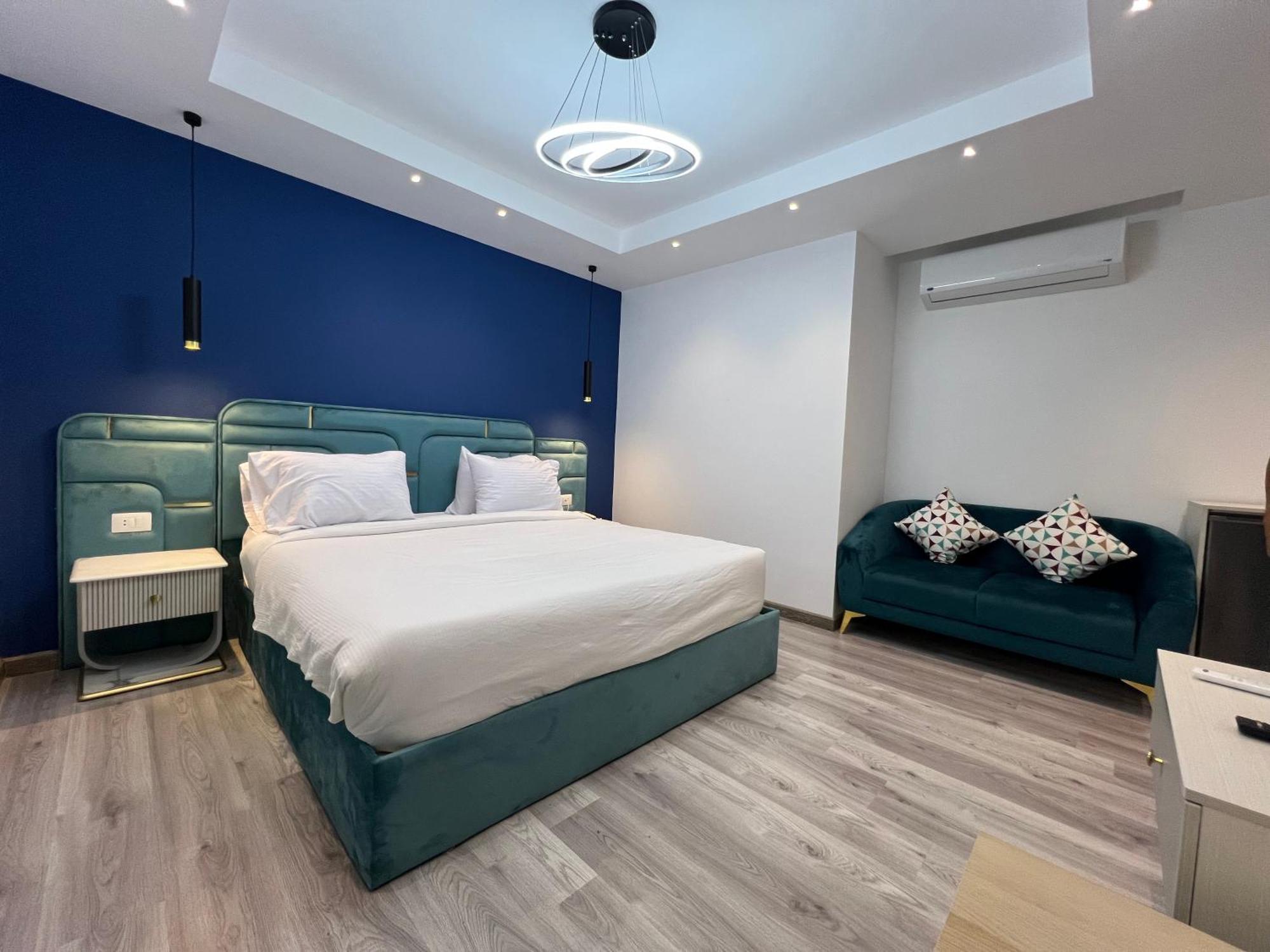 Onyx Pyramids Boutique Hotel Al Kawm al Akhdar Exterior photo