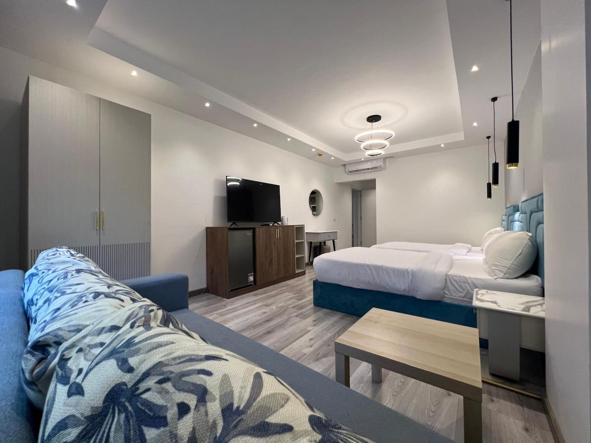 Onyx Pyramids Boutique Hotel Al Kawm al Akhdar Exterior photo
