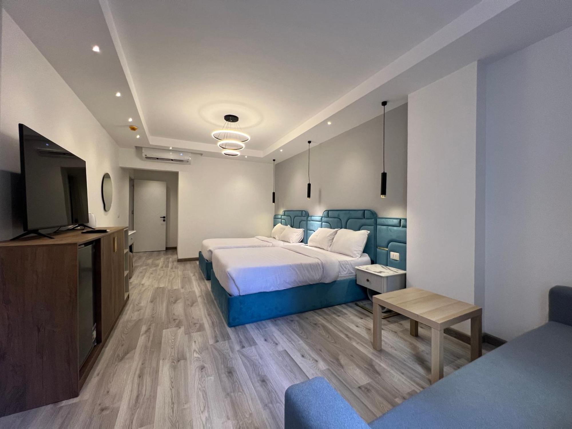 Onyx Pyramids Boutique Hotel Al Kawm al Akhdar Exterior photo